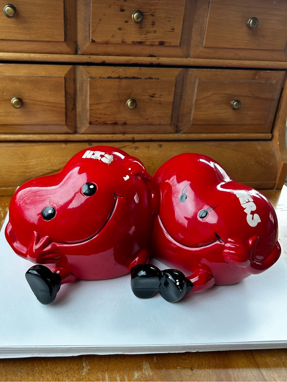 ❤️❤️ Bank Heart-Shaped Ceramic Figurines - true love